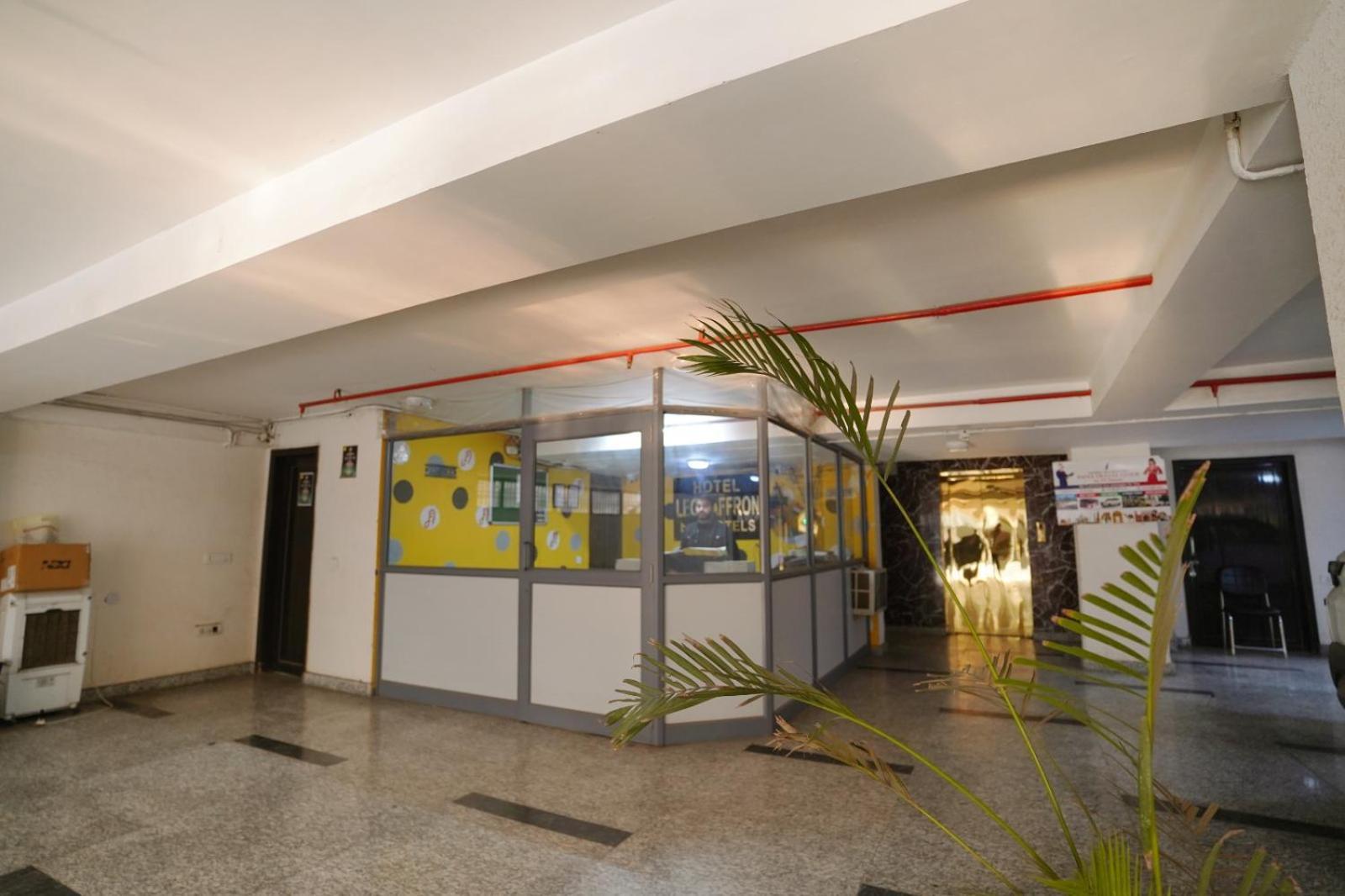 Hotel Leo Saffron - Pitampura Delhi  Dış mekan fotoğraf